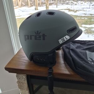 PRET MIPS Men's Ski Helmet in Dark Green
